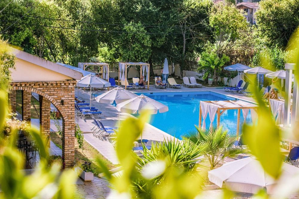 Amalia Hotel (Adults Only) Дасия Екстериор снимка